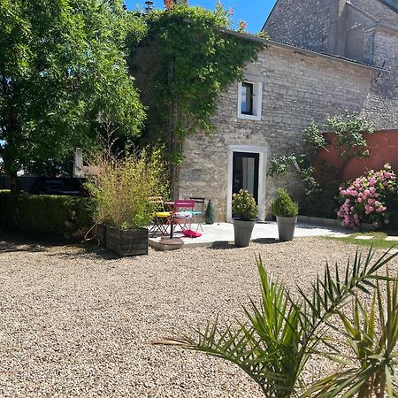 La Petite Maison De Celine & Frederic Avec Piscine A Préhy エクステリア 写真